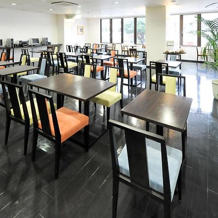Smile Hotel Okinawa Naha Buitenkant foto