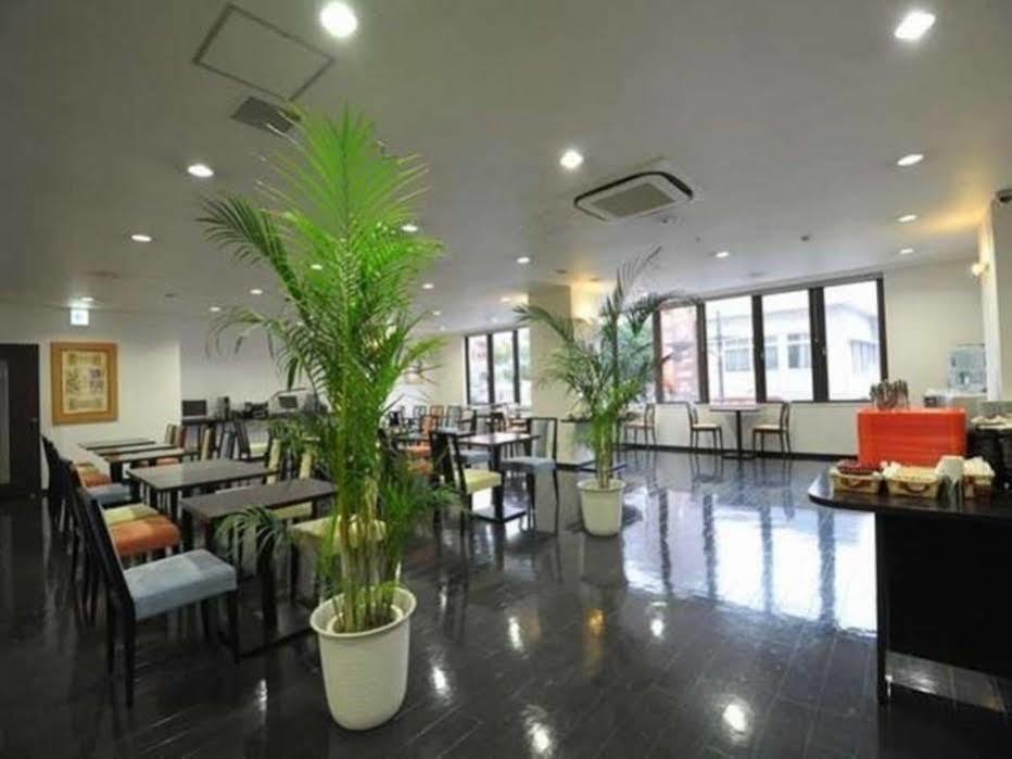 Smile Hotel Okinawa Naha Buitenkant foto